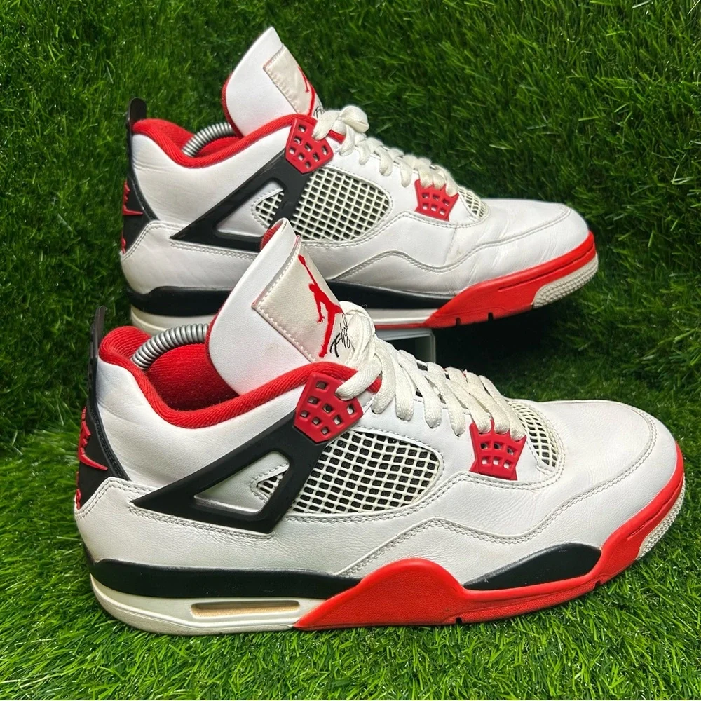 Air Jordan 4 Retro Fire Red 2020 White Black Mens Size 11 DC7770-160
